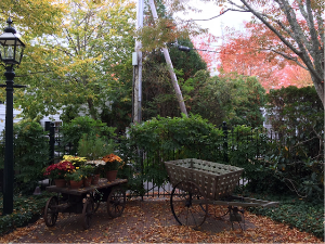 Grounds Charlotte Inn-914 Grounds Charlotte Inn-914